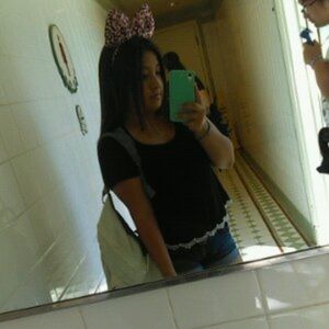 Meet your Posher, Jarlin